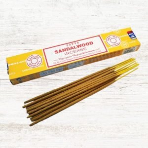 bâtonnets d'encens bois de santal sathya sai baba