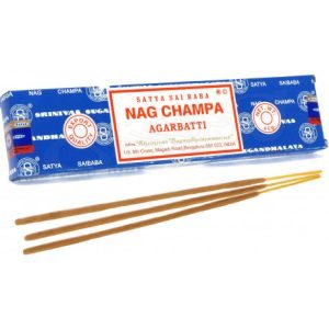 bâtonnets d'encens nag champa de sathya sai baba